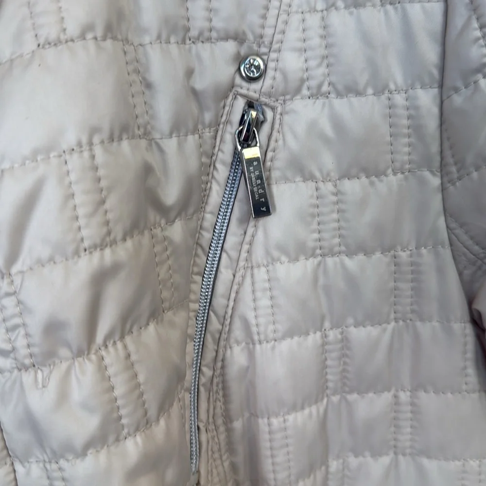 Laundry by Shelli Segal lightweight quilted jacket Medium - Picture 7 of 11